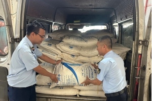 Quảng Trị siết đường cát nhập lậu: Lần theo dòng hàng từ xe vận chuyển đến thị trường
