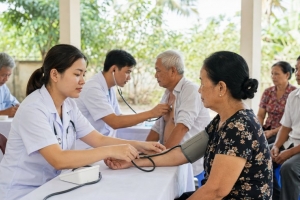 Tây Ninh tăng tốc khám sức khỏe, kiểm soát sốt xuất huyết