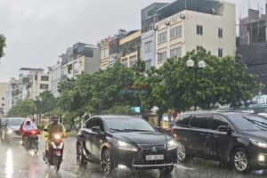 Thời tiết ngày 24/8: Bắc Bộ tiếp tục mưa lớn, Trung Bộ duy trì nắng nóng