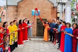 Hà Nội: Phụ nữ phường Nghĩa Đô chung tay xây dựng di tích lịch sử văn minh, kiểu mẫu