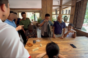 Hưng Yên: Khởi tố hai người nước ngoài điều hành nhóm làm giả bằng cấp, chứng chỉ