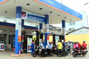 Yêu cầu doanh nghiệp không để gián đoạn nguồn cung xăng dầu dịp 2/9