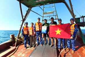 Tuyên truyền pháp luật gắn với kiểm tra, xử lý vi phạm IUU trên biển