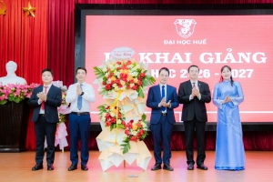 Huế: Gần 16.500 tân sinh viên nhập học tại 8 Trường Đại học thành viên