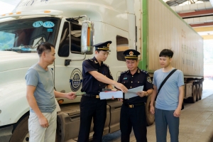 Tháng 8, Hải quan khu vực IX tổ chức 94 đợt tuần tra, bắt giữ nhiều vụ ma tuý và hàng cấm