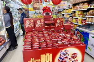 Bánh Trung thu 2026: Từ chục nghìn đến hàng triệu đồng, người mua đang trả tiền cho điều gì?