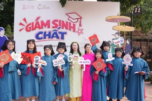 Giới trẻ háo hức với trải nghiệm “xuyên không”, nhập vai trở thành Giám sinh tại Văn Miếu – Quốc Tử Giám