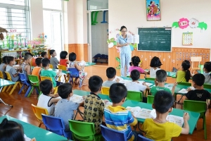 Trẻ em thuộc đối tượng phổ cập giáo dục mầm non cho trẻ 5-6 tuổi được miễn, giảm, hỗ trợ học phí