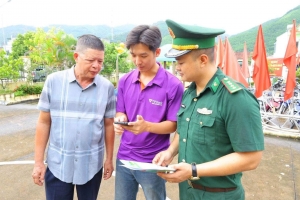 Đồn Biên phòng Cửa khẩu Hoành Mô đồng hành cùng nhân dân chuyển đổi số