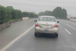 Xe tập lái không được lưu thông trên cao tốc phân kỳ đầu tư và làn sát dải phân cách