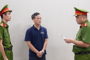 Quảng Ninh: Bắt giam Chủ tịch công ty du lịch lập "hợp đồng hai giá" để tham ô tài sản