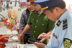 Lâm Đồng: Siết chặt quản lý an toàn thực phẩm học đường, ký cam kết với hàng loạt cơ sở giáo dục