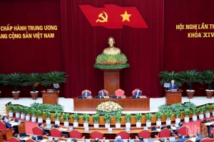Ngày làm việc thứ hai Hội nghị lần thứ tư Ban Chấp hành Trung ương Đảng khóa XIV
