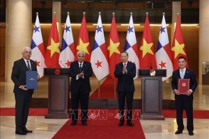 Tổng Bí thư, Chủ tịch nước Tô Lâm và Tổng thống Panama chứng kiến Lễ trao các văn kiện hợp tác
