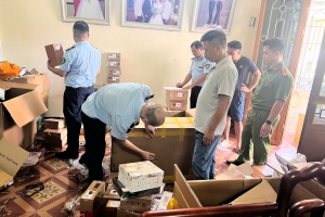 Hà Nội: Tạm giữ 2.893 túi xách có dấu hiệu giả mạo nhãn hiệu nổi tiếng
