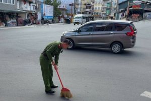 Những mảnh vỡ trên dốc phố và dấu ấn đẹp của người chiến sĩ Công an tỉnh Lâm Đồng