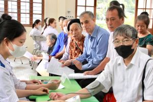 Lạng Sơn tăng cường chăm sóc sức khỏe người cao tuổi