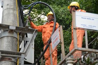 EVNNPC: Đáp ứng đủ điện cho sản xuất, kinh doanh và sinh hoạt