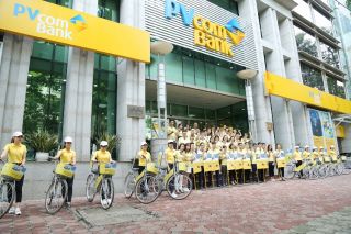 Sôi động ROADSHOW “Sống tận hưởng - Thỏa đam mê"