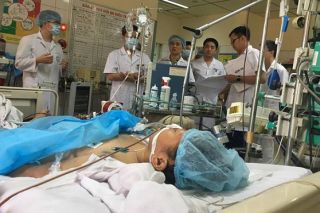 Hé lộ nguyên nhân 8 người tử vong khi đang chạy thận ở Hòa Bình