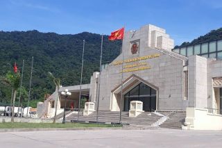 Quảng Bình: Bộ đội BP, hải quan tăng cường kiểm soát chống hàng giả, ma túy tại cửa khẩu