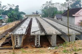 Huyện Hương Sơn (Hà Tĩnh): Dự án trăm tỷ đình trệ vì không giải quyết được với 3 hộ dân