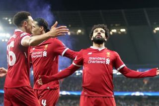 Man City 1-2 Liverpool: Guardiola chỉ còn biết câm lặng