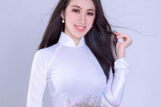 Cận cảnh nhan sắc BTV của VTV lọt Chung khảo Hoa hậu Việt Nam 2018