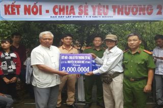 Thừa Thiên Huế: Nhiều phần quà ý nghĩa đến với trẻ em vùng cao