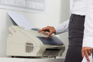 Doanh nghiệp có thể bị 'tin tặc' tấn công bí mật thông qua máy fax