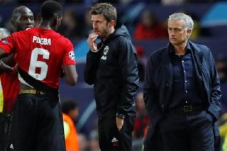 Nóng: MU sẽ sa thải HLV Mourinho trong hôm nay?