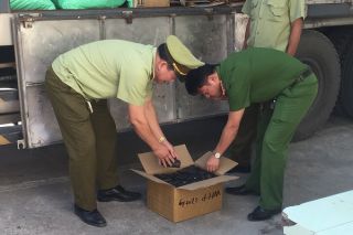 Nghệ An: Bắt giữ hơn 9 tấn pin lậu các loại