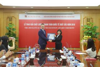 Agribank nhận giải Chất lượng thanh toán xuất sắc năm 2018
