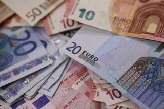 Tỷ giá ngoại tệ ngày 9/3/2019: USD giảm, euro phục hồi