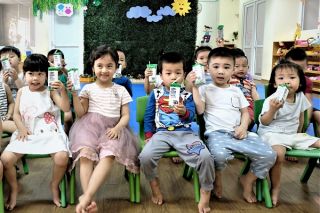 Lợi ích kép từ chương trình: Sữa học đường Hà Nội