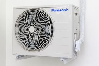 3 tuyệt chiêu phân biệt điều hòa thật và giả