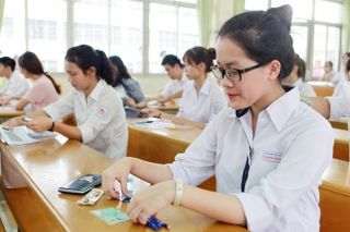 Đề thi môn Toán lớp 10 (Hà Nội): Vừa sức, nhiều thí sinh tự tin giành điểm khá