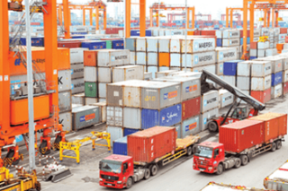 Xuất siêu 3,74 tỷ USD trong quý I/2020