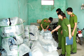 Thanh Hóa: Bắt giữ hàng nghìn sản phẩm may mặc không rõ nguồn gốc