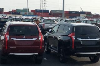 Giảm 50% phí trước bạ ô tô: Tiền chảy vào túi ai?