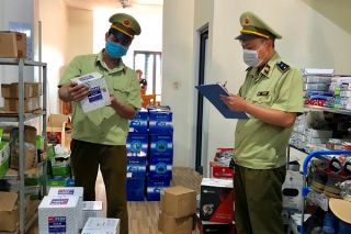 Lạng Sơn: Phát hiện 60 sản phẩm phụ tùng ô tô có dấu hiệu nhập lậu