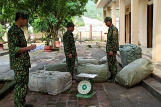 BĐBP Cửa khẩu Chi Ma: Thu giữ 423kg nguyên liệu thuốc bắc nhập lậu