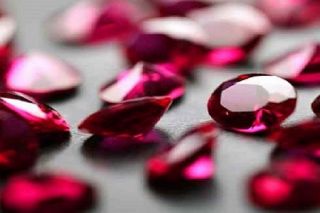Cảnh báo: Giả mạo giấy kiểm định đá quý của PNJ để lừa đảo