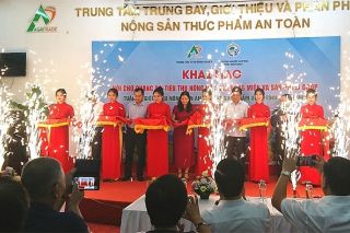 Đẩy mạnh tiêu thụ nông đặc sản vùng miền và sản phẩm OCOP tại Hà Nội