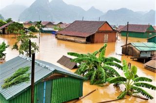 Dự báo thời tiết: Miền Trung vẫn mưa to, nhiều nơi ngập lụt