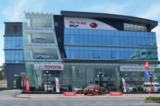 Toyota Việt Nam tạm dừng hoạt động hai đại lý tại miền Trung