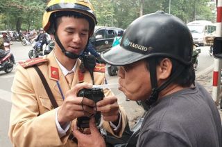 Ngày mùng 4 Tết, xử phạt 324 trường hợp vi phạm nồng độ cồn
