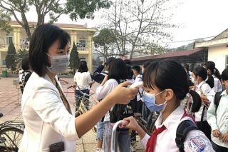Hôm nay (2/3), gần 2 triệu học sinh các cấp tại Hà Nội quay lại trường