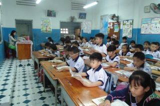 TP. HCM: Rà soát tình hình mua sắm bổ sung trang thiết bị dạy học
