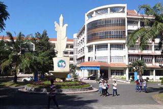 Hiệu trưởng Trường đại học Đồng Nai bị cách hết các chức vụ trong Đảng